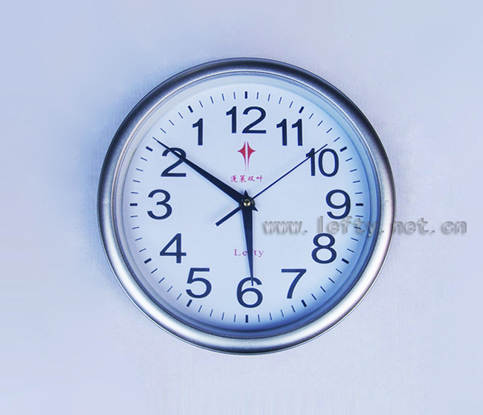 anticlockwise wall clock